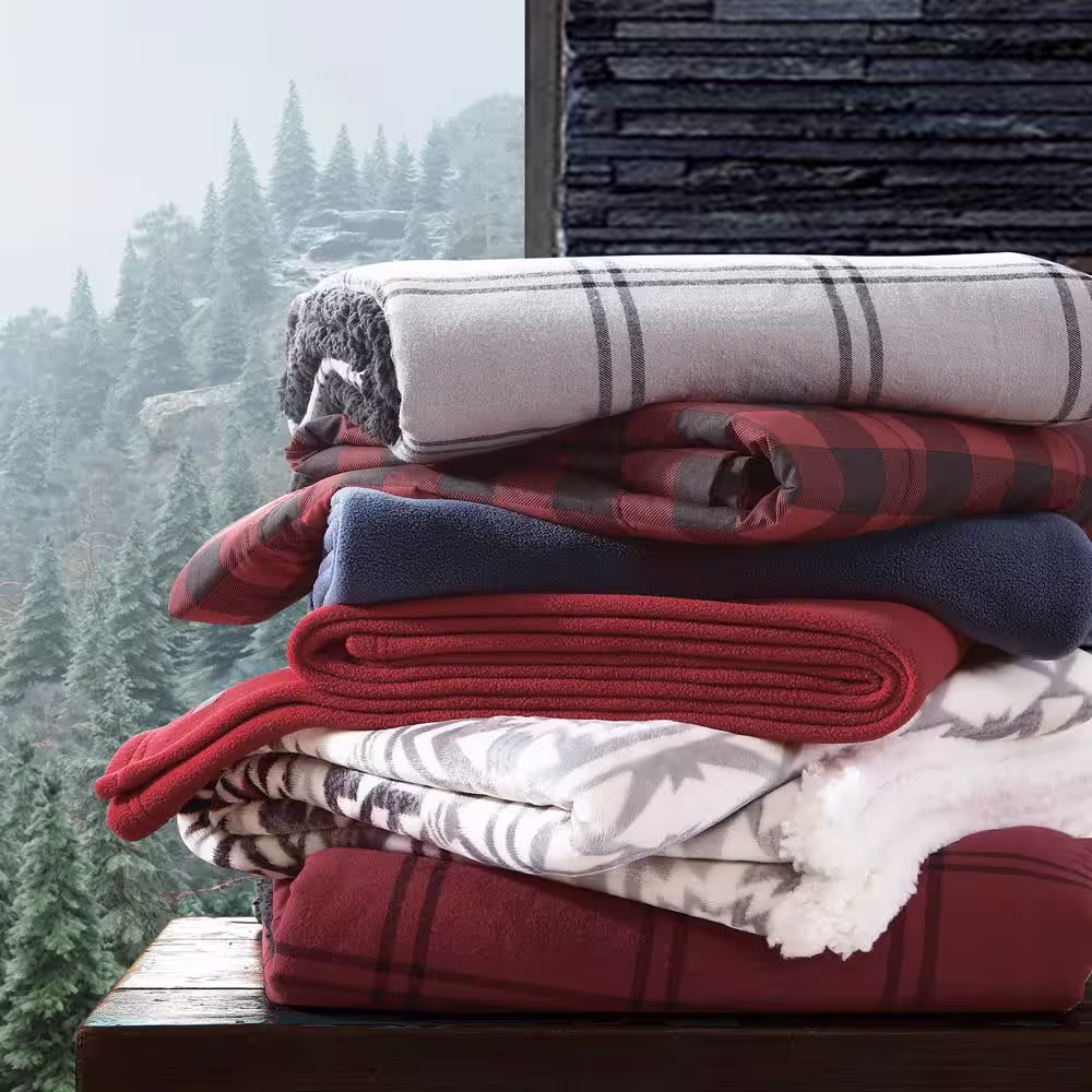 EDDIE BAUER Mountain Plaid 1-Piece Red Down Microfiber 50X70 Throw Blanket