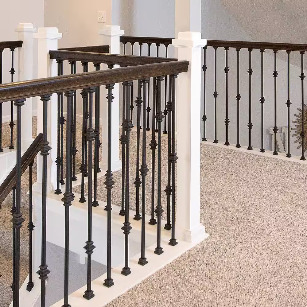 EVERMARK Stair Parts 1/2 in. Matte Black Slip N Grip Flat Shoe for Stair Remodel