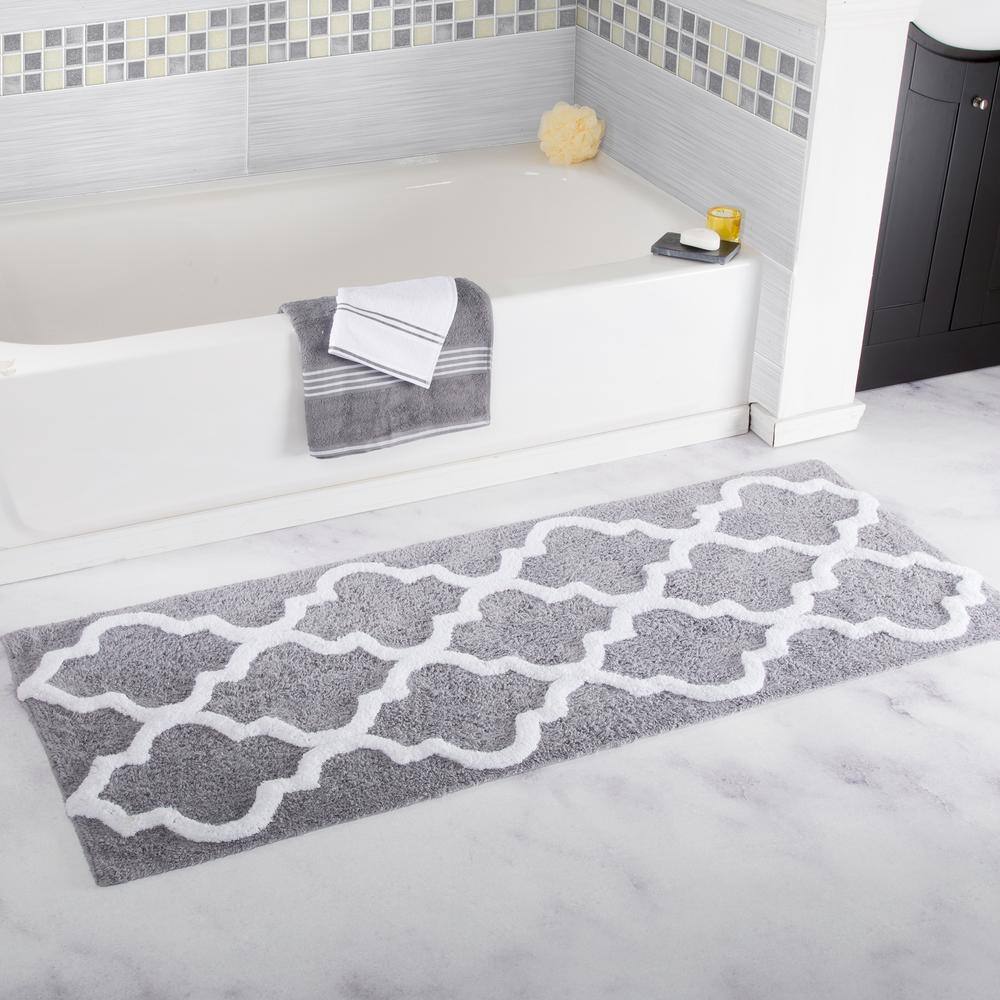 Lavish Home Trellis Silver 24 in. x 60 in. Bathroom Mat